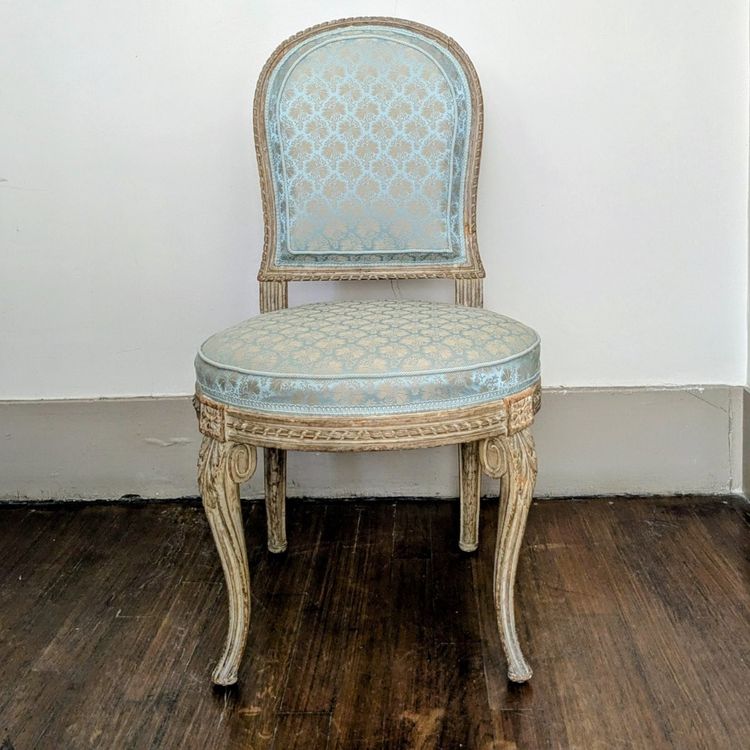 Georges Jacob - chaise transition, modèle royal - bois peint et soie Lelièvre
