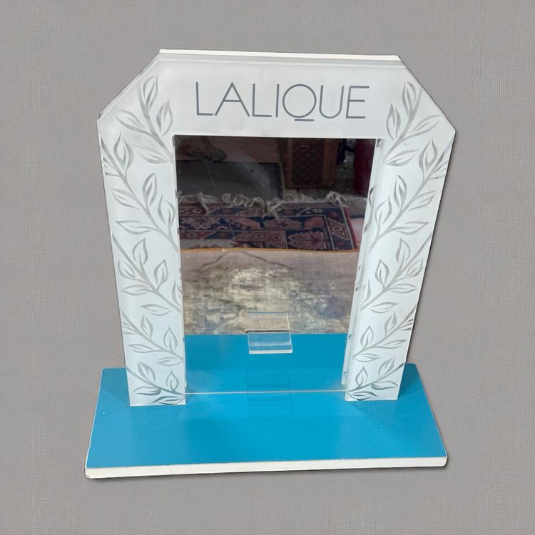 PRÉSENTOIR ANCIEN DE MAGASIN DE LA MARQUE LALIQUE EN PLEXIGLAS ET MIROIR