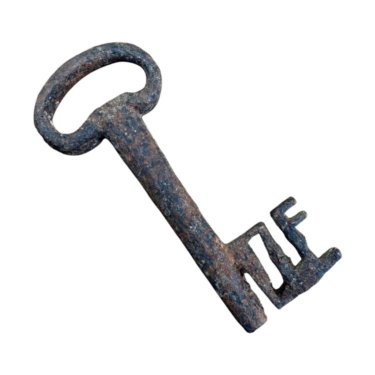 Clé Haute Époque en fer forgé
