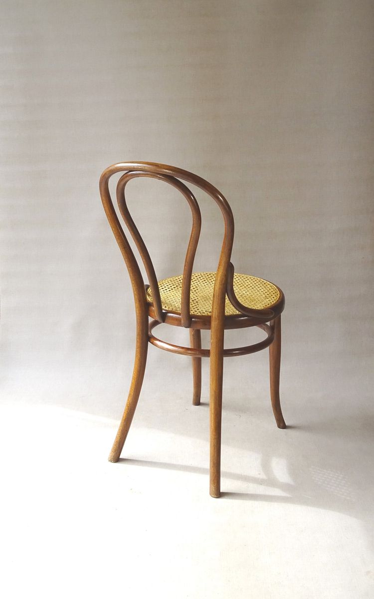 Thonet-Stuhl Nr. 18 Sitzfläche aus Rohrgeflecht, Ca 1890