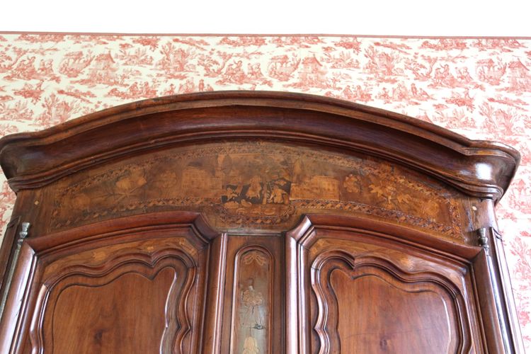 Louis XV cabinet from the 18th century