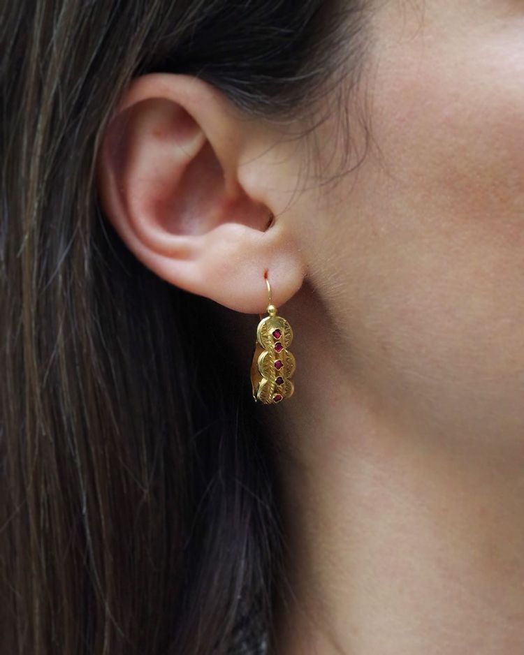 Boucles d’oreille régionales briquet en or 18k, poissardes anciennes, boucles anciennes 