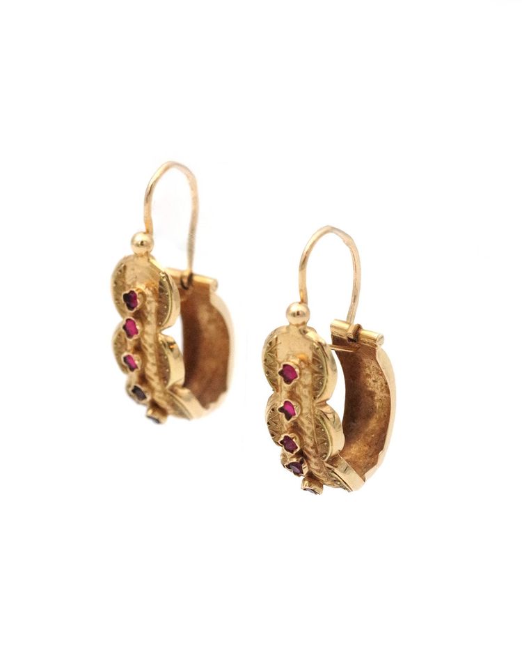 Boucles d’oreille régionales briquet en or 18k, poissardes anciennes, boucles anciennes 