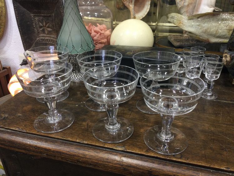 6 coupes à champagne en cristal 