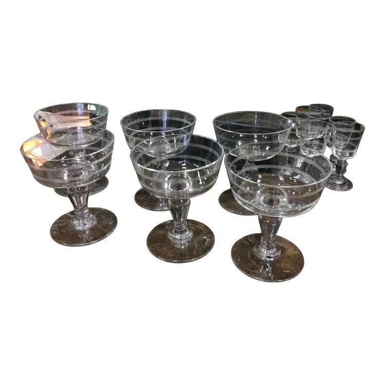 6 coupes à champagne en cristal 
