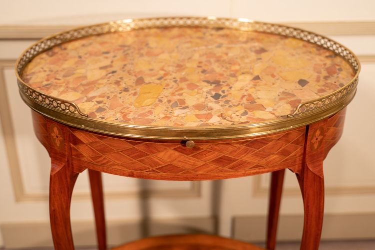 Transition style coffee table in rosewood marquetry