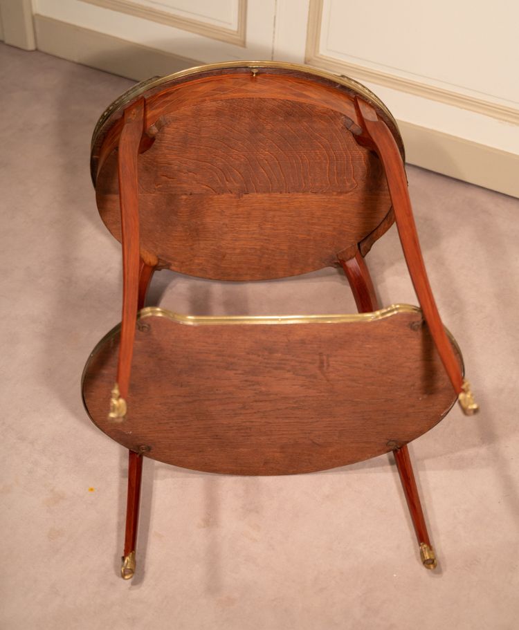 Transition style coffee table in rosewood marquetry