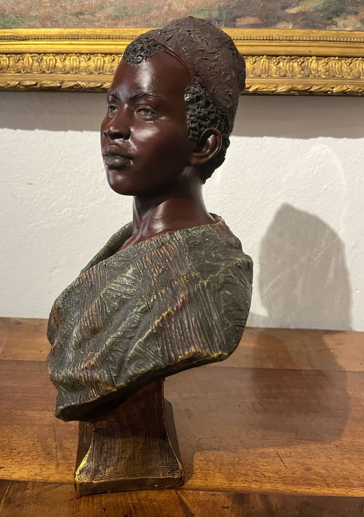 Buste d'un jeune Maure signé de Friedrich GOLDSCHEIDER (1845-1897)
