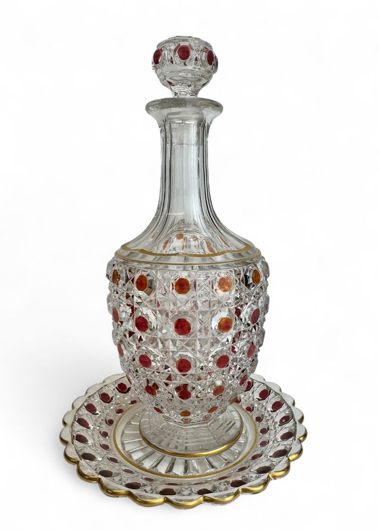 Baccarat - Carafe et son porte-carafe - modèle Diamants Pierreries 