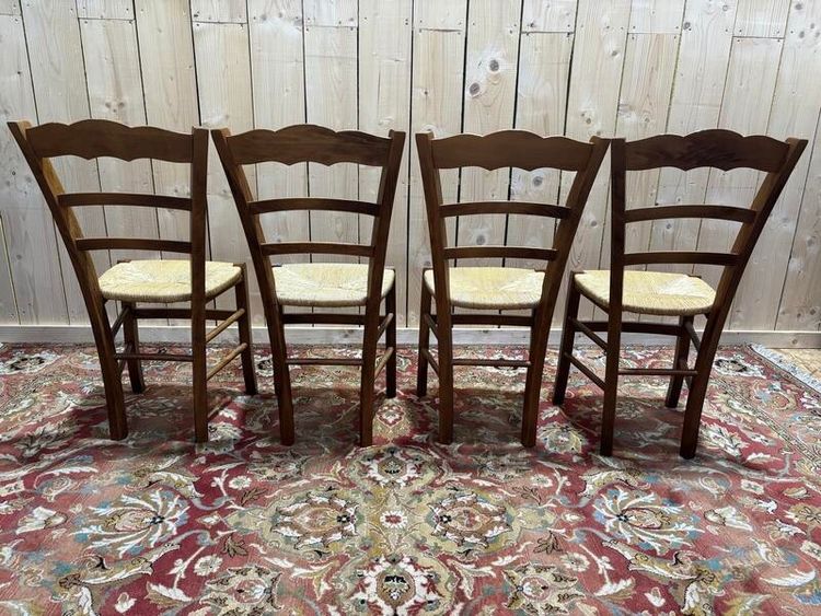 Série de 4 chaises paillées 