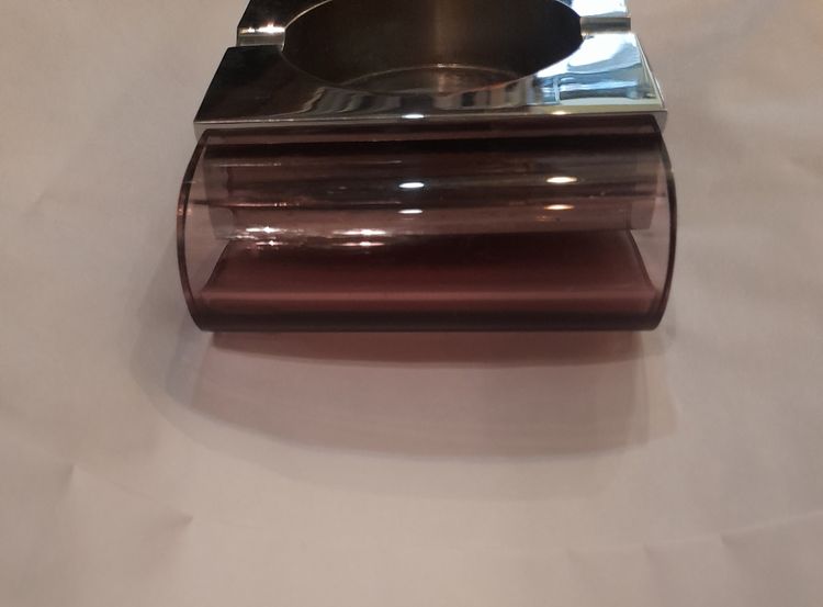 Cendrier plexi et chrome par Michel Dumas circa 1970
