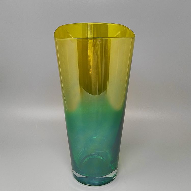 Vase de luxe vert et jaune en verre de Murano fabriqué à la main dans les années 1970 par Ca dei Vetrai. Fabriqué en Italie