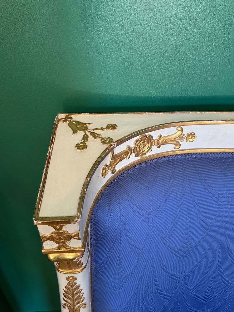 Canapé d’époque Empire, dans le goût de Jacob-Desmalter ou Marcion.