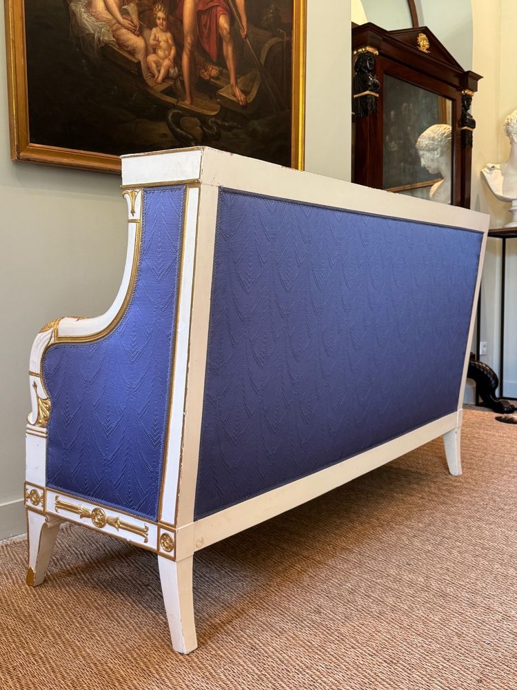 Canapé d’époque Empire, dans le goût de Jacob-Desmalter ou Marcion.