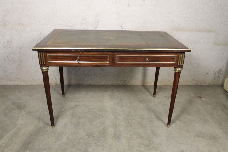 Bureau plat de style Louis XVI en acajou époque fin 19ème avec dessus cuir et 2 tiroirs 