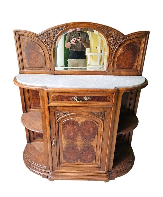 Sala da pranzo in stile liberty Louis Chambry "La Vigne"