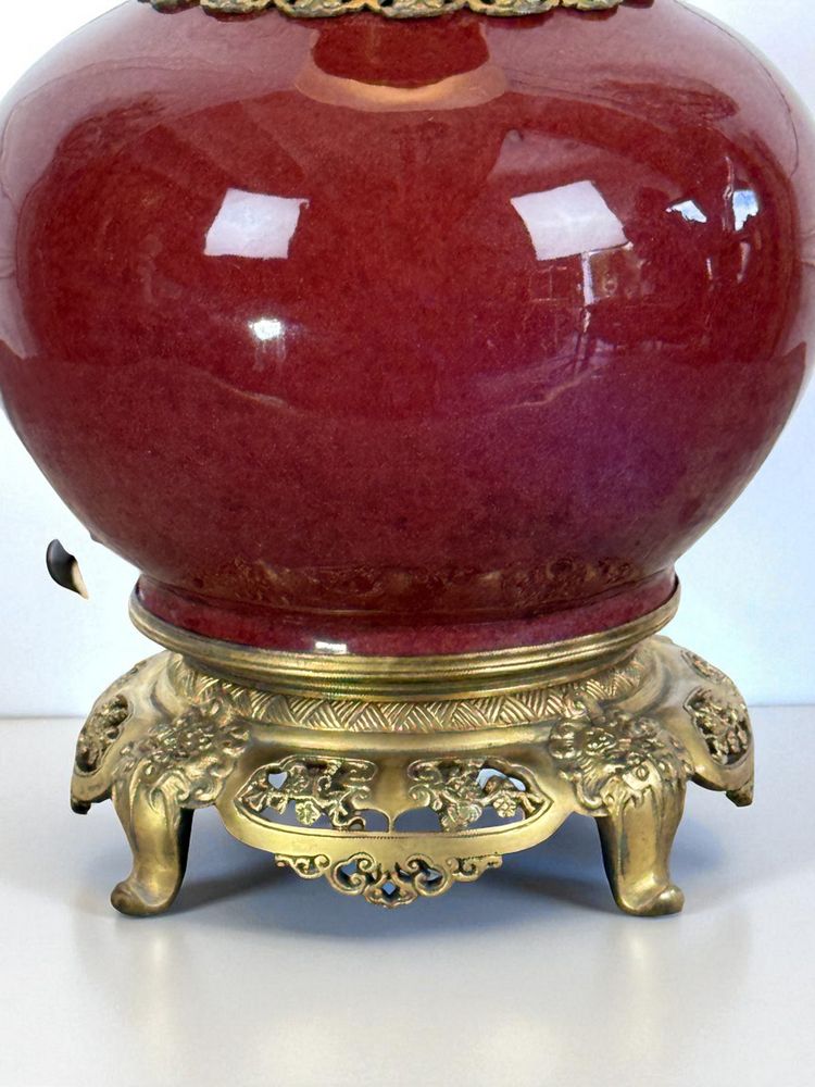 LAMPE CHINE ÉPOQUE NAPOLÉON III EN CÉRAMIQUE SANG DE BŒUF ORNÉE DE BRONZE DORÉ