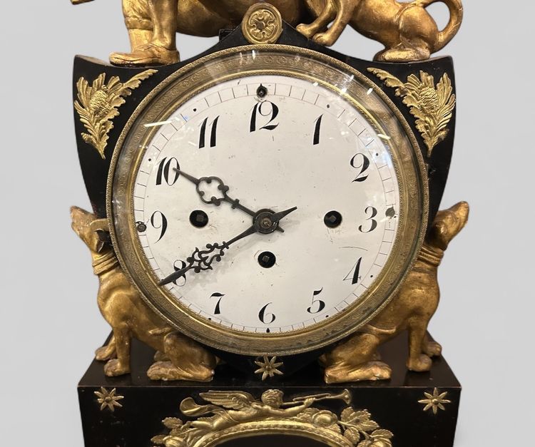 Austrian clock in lacquered and gilded wood, early 19th century - Vienna - Austria - Empire H 50 cm