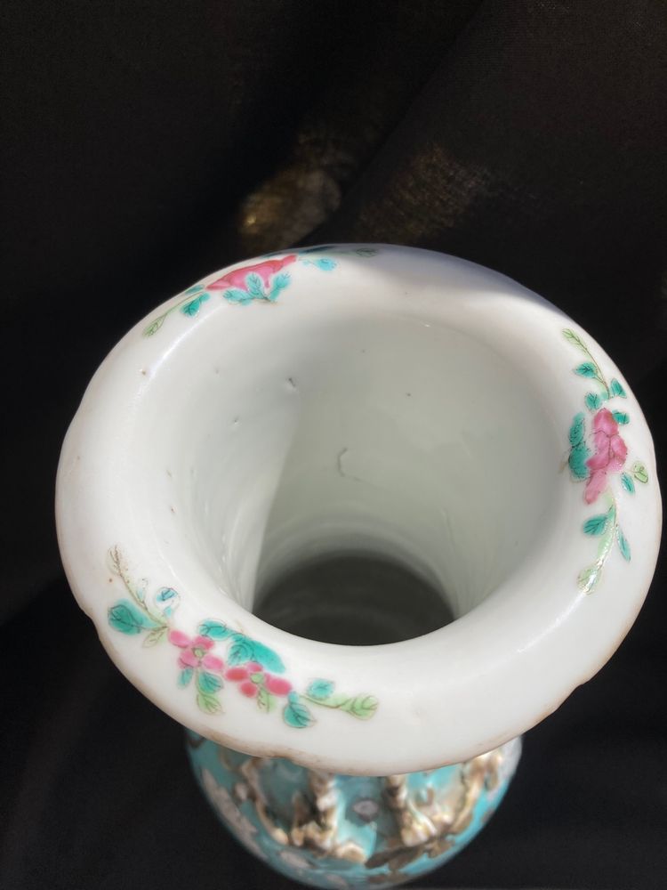Dayazhai famille rose porcelain vase with dragons