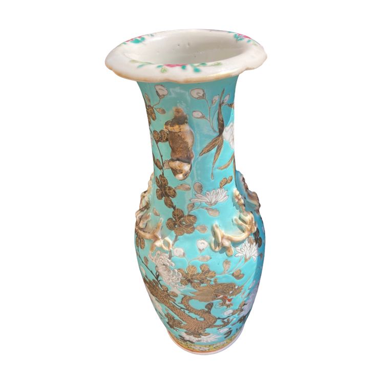 Dayazhai famille rose porcelain vase with dragons