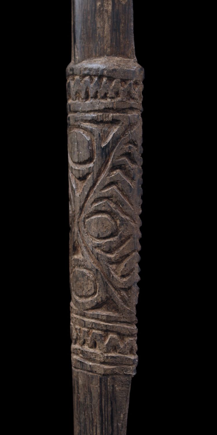 Pointe de lance, art tribal, art océanien, Océanie, sculpture, 90 cm