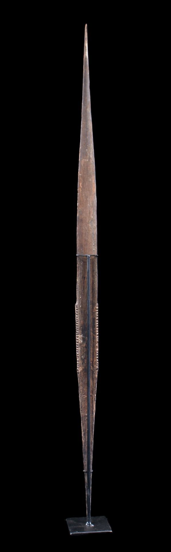 Pointe de lance, art tribal, art océanien, Océanie, sculpture, 90 cm