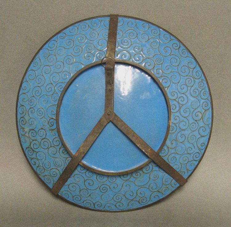 Grand Plat En émaux Cloisonnés XIXe. Japon Meiji.