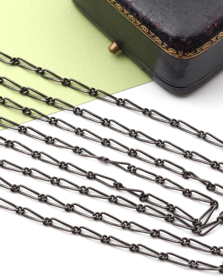 Lange Uhrenkette aus geschwärztem Stahl, antike Uhrenkette, schwarzer Stahl, antiker Schmuck