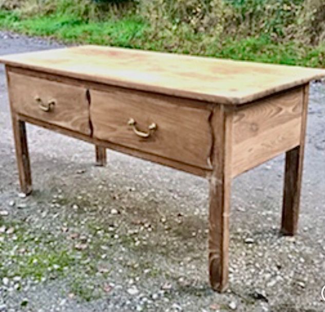 Table console deux tiroirs en chêne massif brut XVIIIEME 