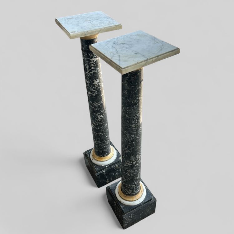 Säulenpaar - Ständer - Marmorscheiden, 19. Jahrhundert H 106 cm, Standsäule