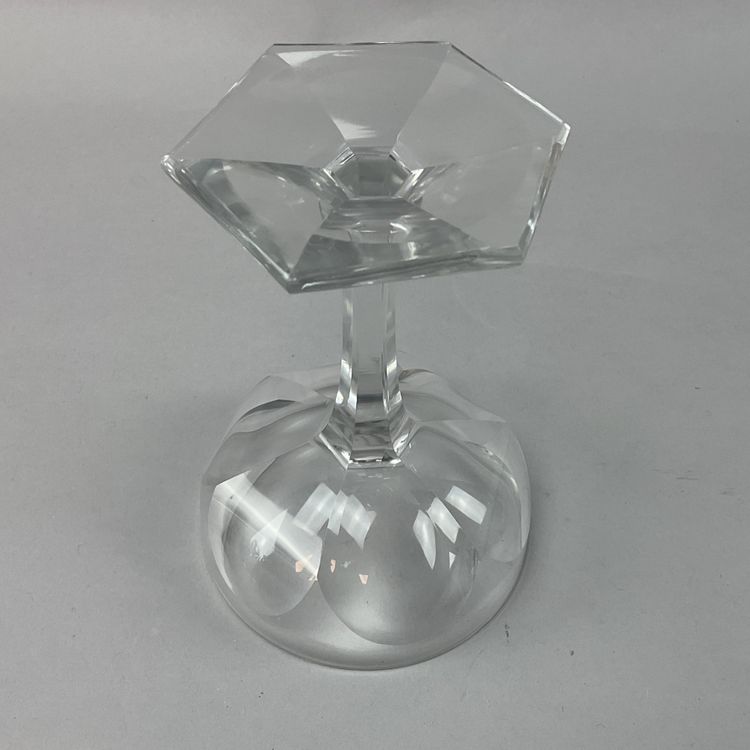 Coupes à champagne modèle Compiègne ou Genova Baccarat  