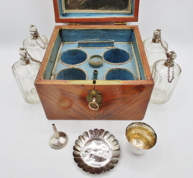 Coffret à senteur, XVIIIe siècle.