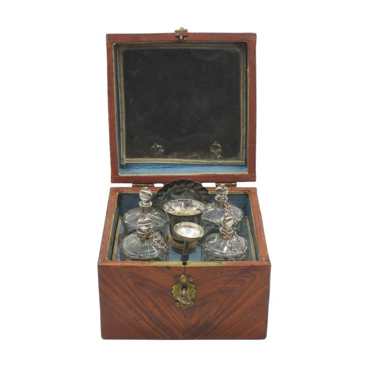 Coffret à senteur, XVIIIe siècle.