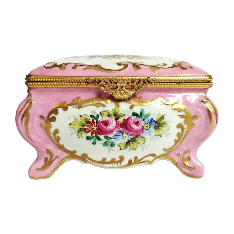 Boite ancienne en Porcelaine Peinte  à la main  signé