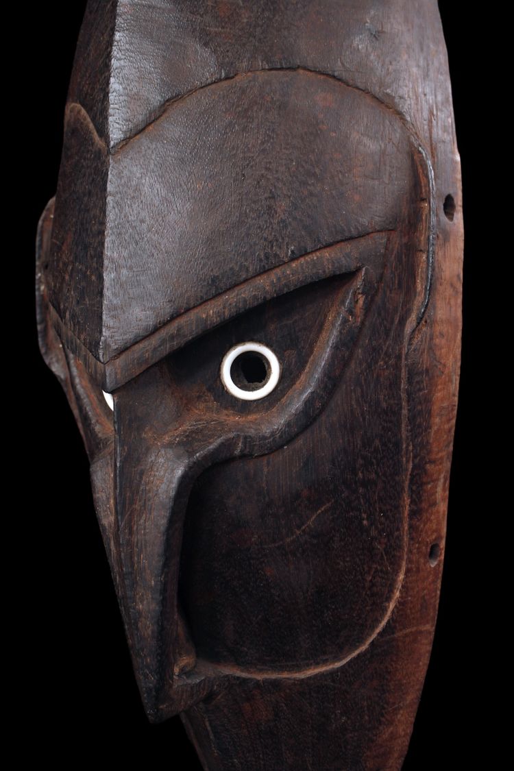 Brag mask, Oceanic art, tribal art, Papua New Guinea, Sculpture, primitive arts, 62 cm