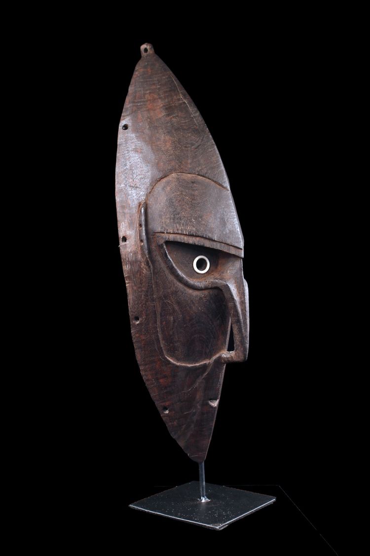 Brag mask, Oceanic art, tribal art, Papua New Guinea, Sculpture, primitive arts, 62 cm