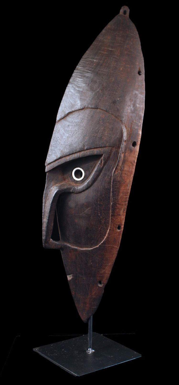 Brag mask, Oceanic art, tribal art, Papua New Guinea, Sculpture, primitive arts, 62 cm