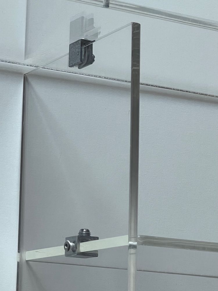 Etagère en plexiglas par Michel Dumas, France années 70