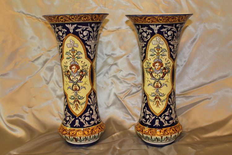 Pair of Sarreguemines earthenware vases with Italian Renaissance decoration, late 19th century