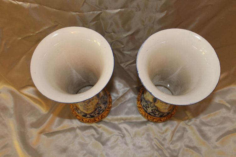 Pair of Sarreguemines earthenware vases with Italian Renaissance decoration, late 19th century