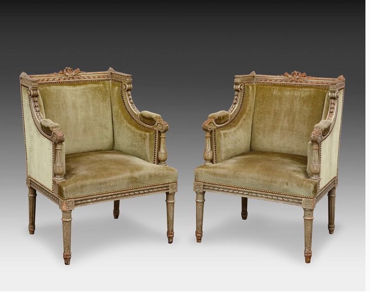 une paire de bergères en bois sculpté, peint gris vert, fin XIXème siècle 