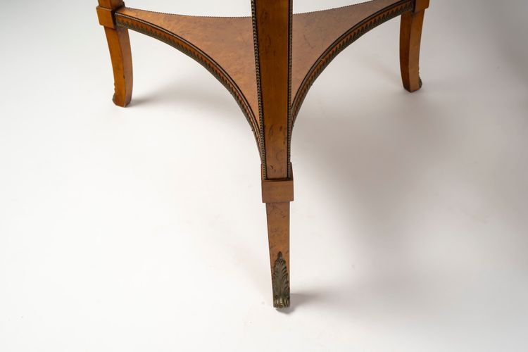 Coppia di tavolini con piedistallo in stile Impero, circa 1900