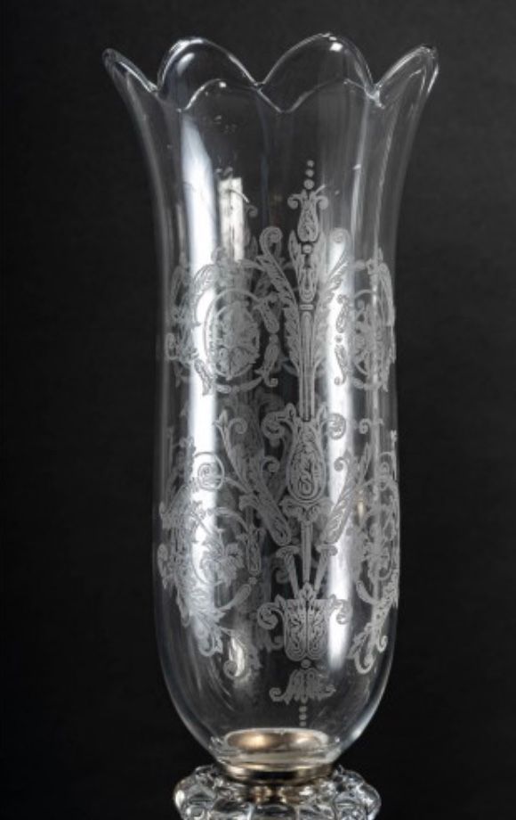 Une paire de girandoles en cristal de Baccarat, fin XIXème siècle 