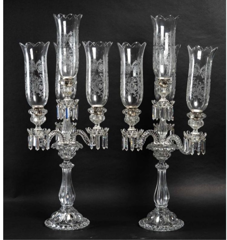 Une paire de girandoles en cristal de Baccarat, fin XIXème siècle 