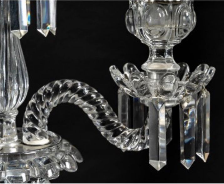 Une paire de girandoles en cristal de Baccarat, fin XIXème siècle 