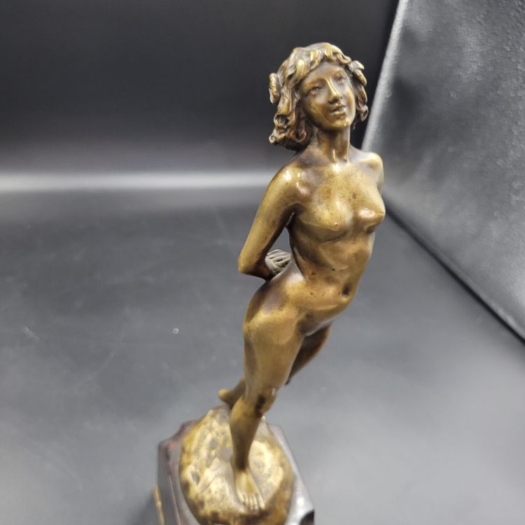 Joe DESCOMPS - Bronzo patinato del XIX-XX secolo su base in marmo - Bronzo Art Nouveau - SUSSE Freres