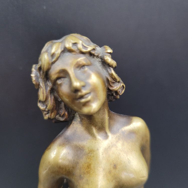 Joe DESCOMPS - Bronzo patinato del XIX-XX secolo su base in marmo - Bronzo Art Nouveau - SUSSE Freres