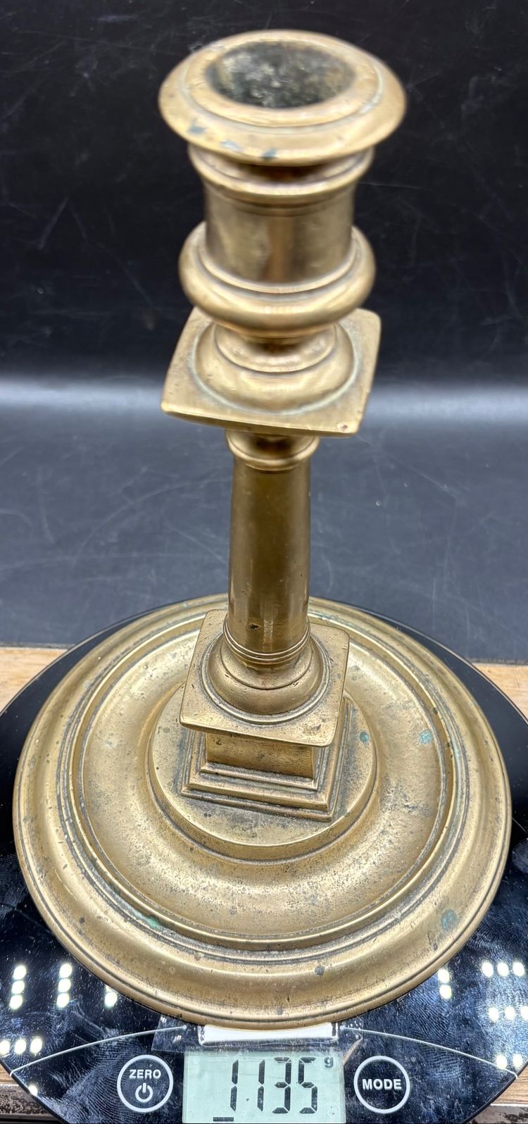 HENRI 2 CANDLE HOLDER