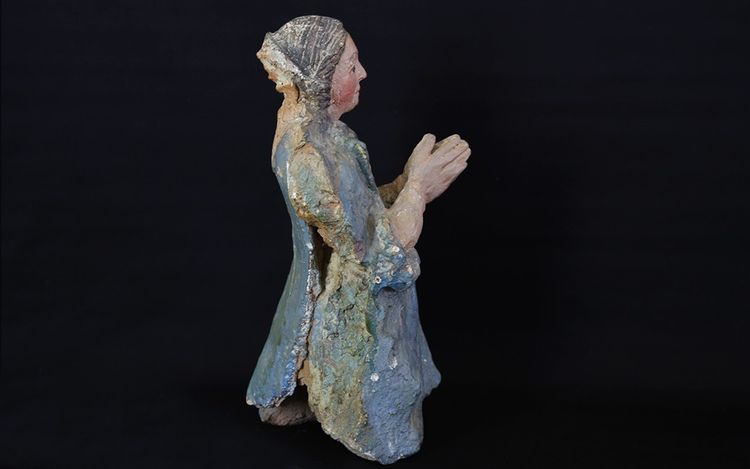 Statue en terre cuite, Femme priante, XIXème siècle