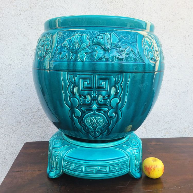 Bretby, large Japanese-style ceramic planter, late 19th century